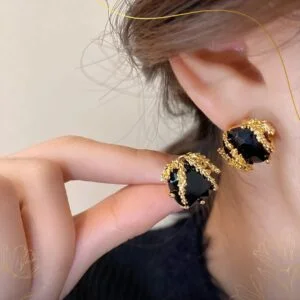 Luxe Noir Rhinestone Earrings - LNRCDME567K13